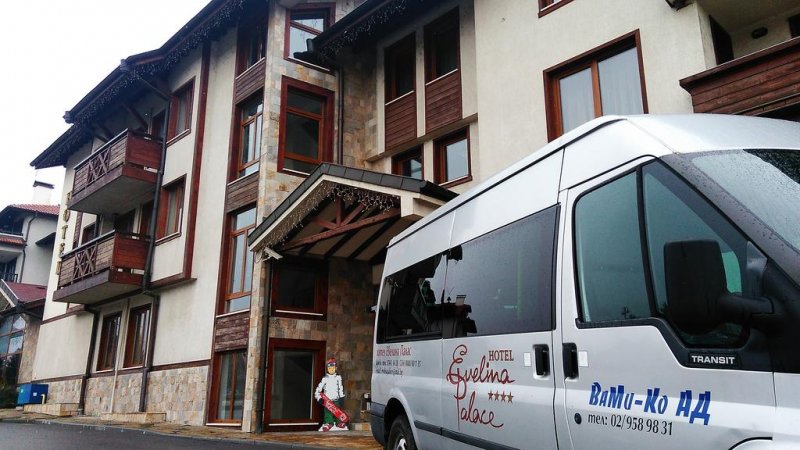 Хотел Евелина Палас - Снимка 1