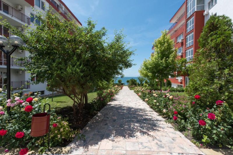 GT Марина & Панорама Форт Бийч Апартмънтс - Снимка 8