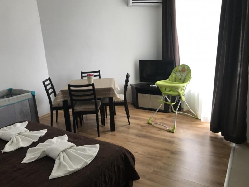 Комплекс Апартаменти Вила Анторини - Снимка 9