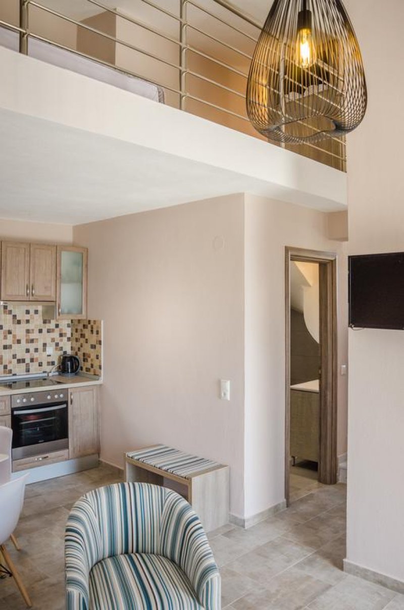 Arina Villa - Снимка 8