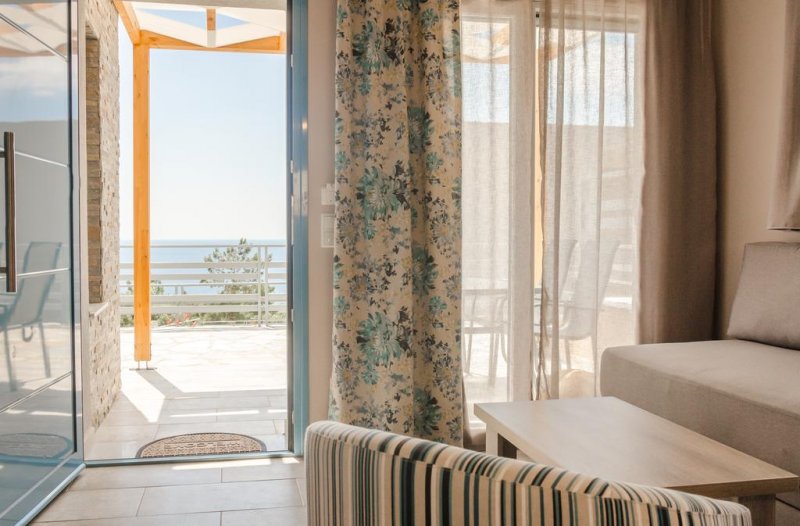 Arina Villa - Снимка 10