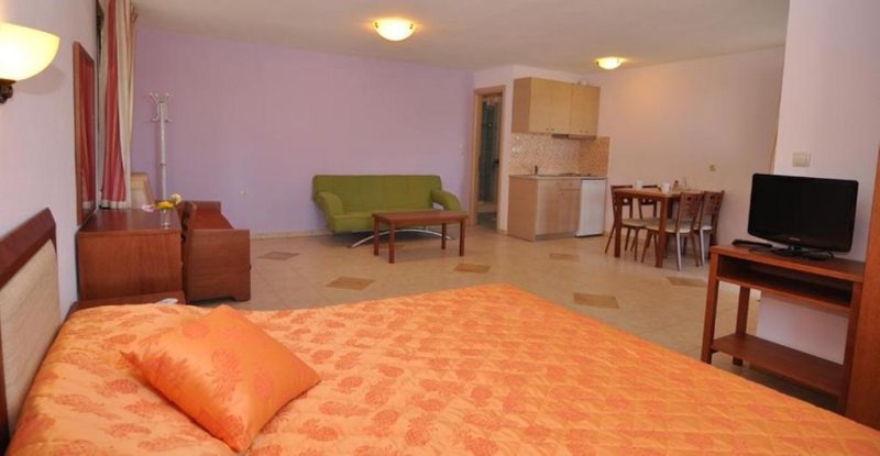 Elia Studios - Снимка 11