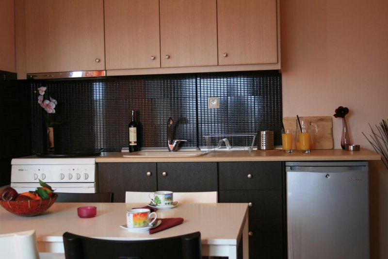 Yasoo Holiday Apartments - Снимка 1