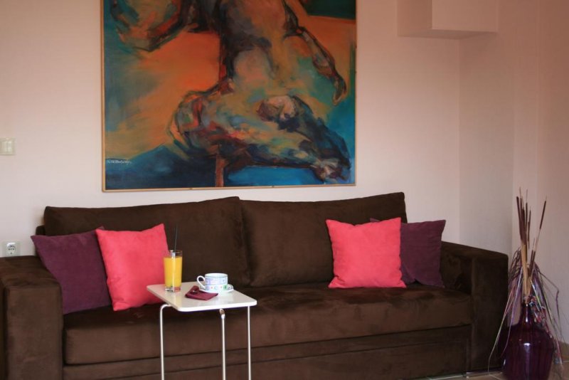 Yasoo Holiday Apartments - Снимка 7