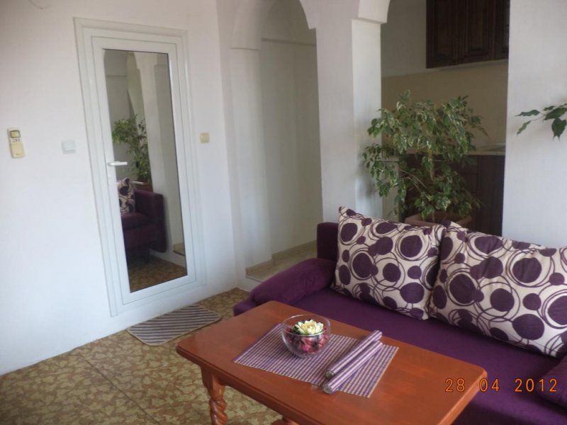 Къща за гости Лилия - Снимка 11