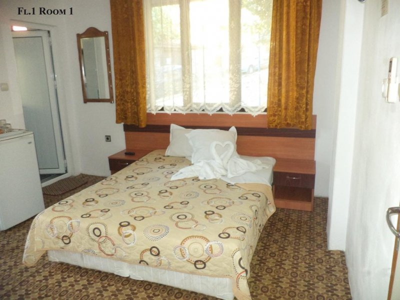 Къща за гости Лилия - Снимка 1