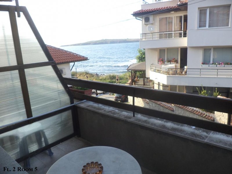 Къща за гости Лилия - Снимка 2