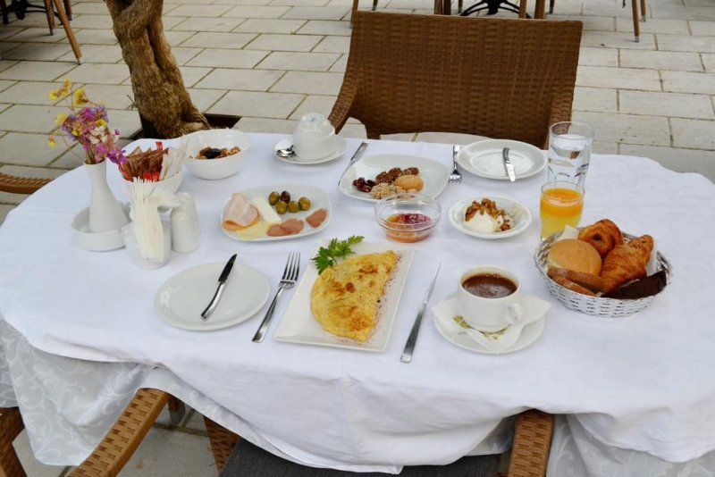 Bella Venezia Hotel - Снимка 1