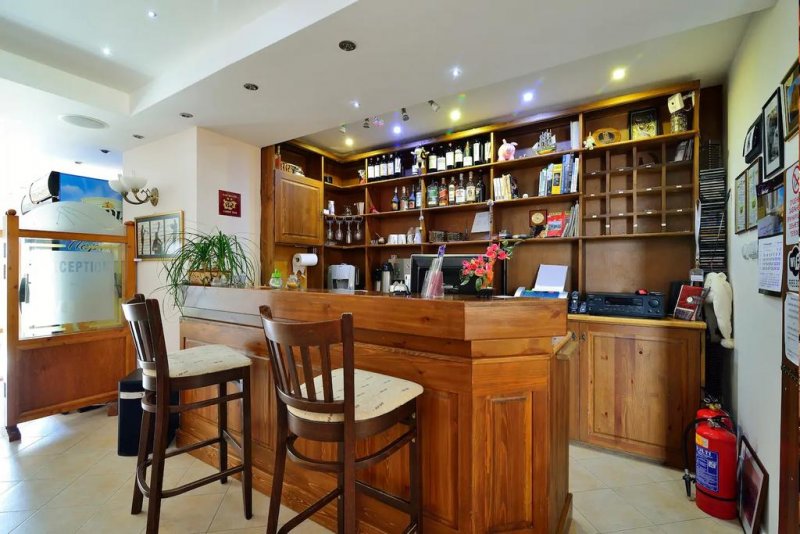 Хотел Кралев двор - Снимка 8