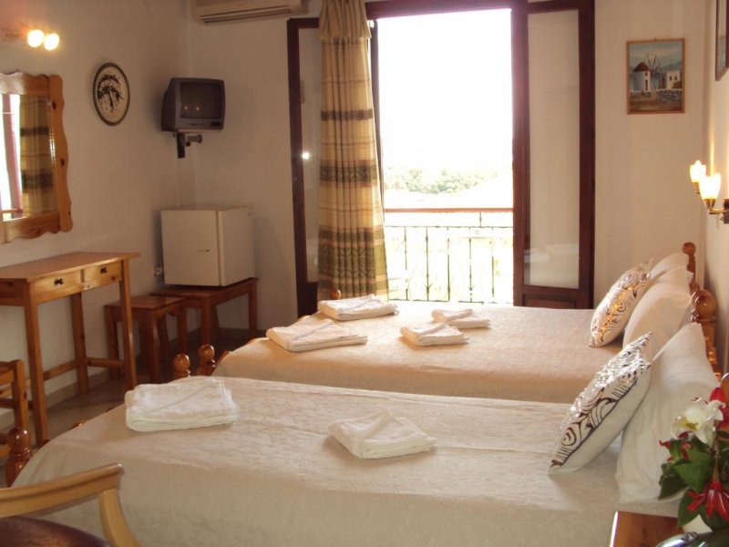 Hotel Nostos - Снимка 8