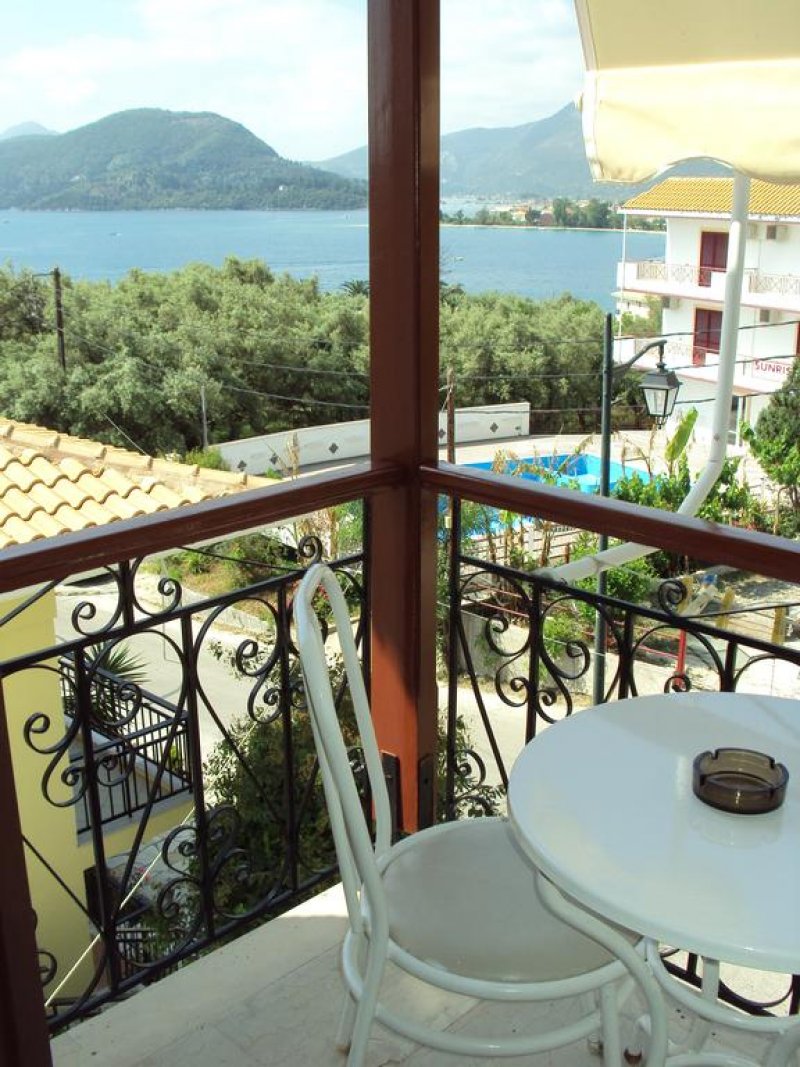 Hotel Nostos - Снимка 7