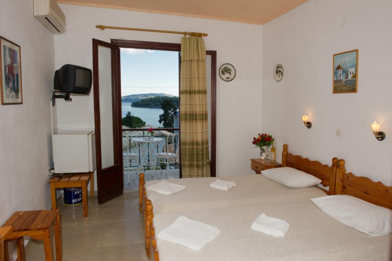 Hotel Nostos - Снимка 9