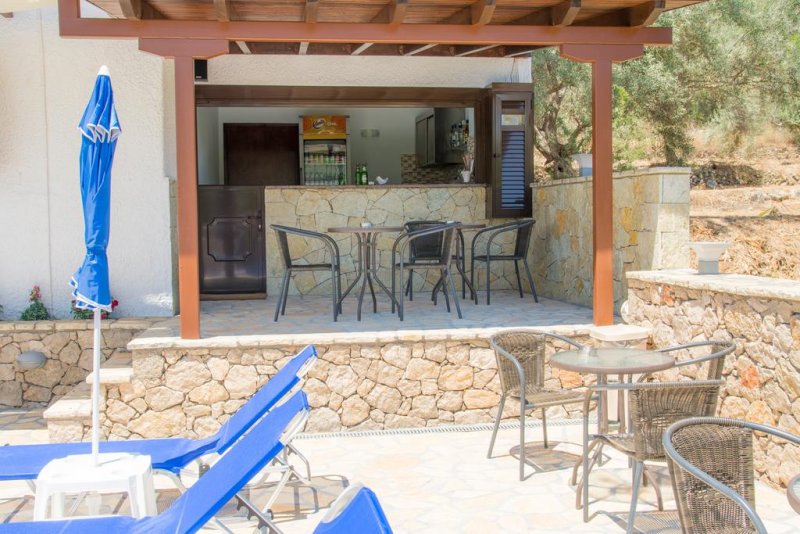 Hotel Nostos - Снимка 2