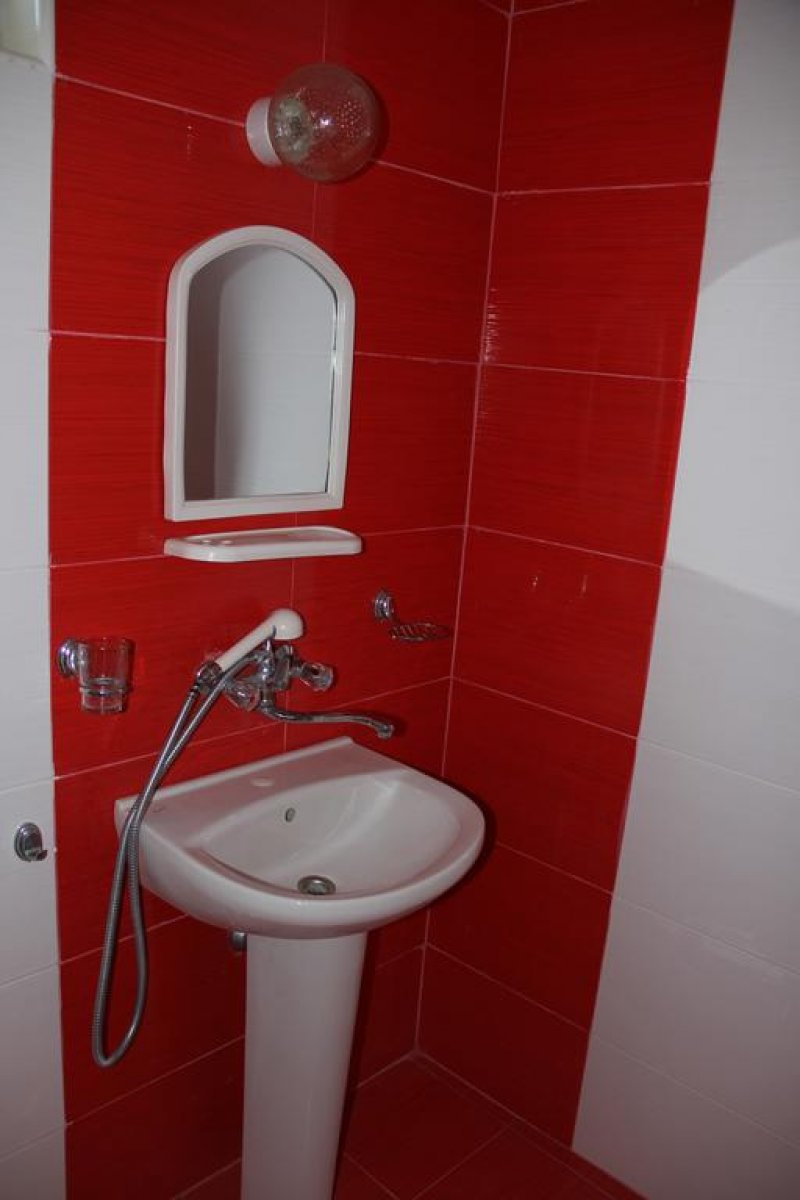 Комплекс Асеневци - Снимка 9