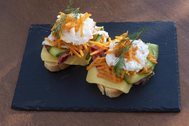 Evdion Hotel - Снимка 8