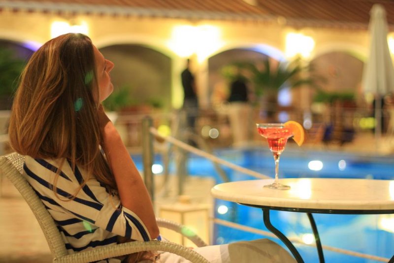 Evdion Hotel - Снимка 9