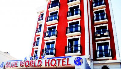 Blue World Hotel - Снимка 1