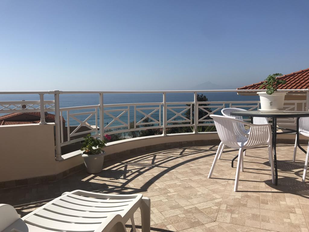 Почивка на 50 м. от плажа в Лименария, о. Тасос! Нощувка за двама или четирима в хотел Gorgona di Thasos - Снимка 26