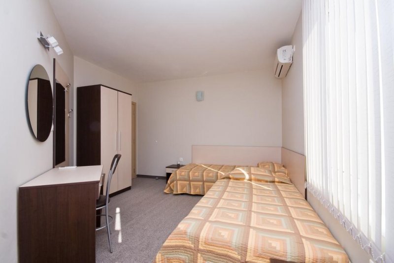 Хотел Зора - Снимка 1