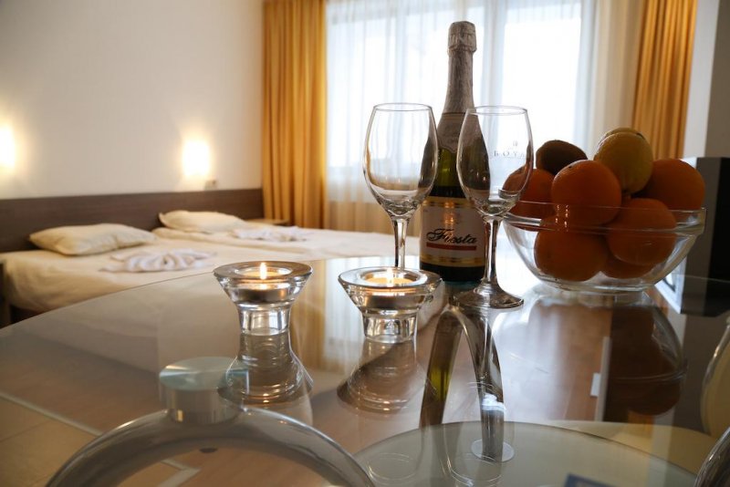 Апартхотел Маунтин Парадайз - Снимка 1