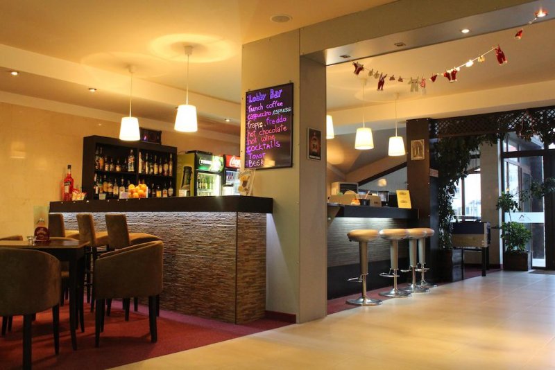 Апартхотел Маунтин Парадайз - Снимка 8