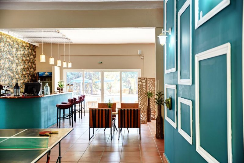 Zoe Hotel ex. Trypiti Bungalows - Снимка 8