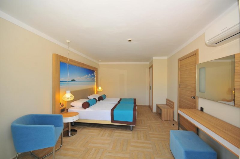 Blue Bay Platinum - Снимка 8