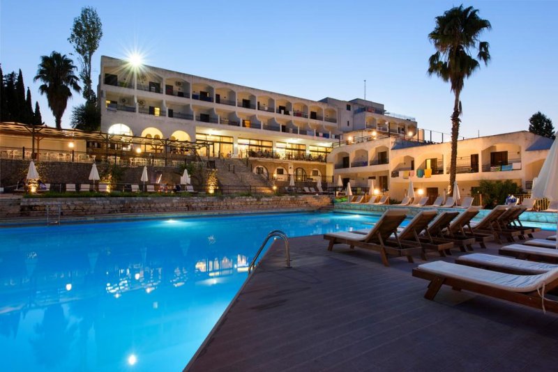 Hotel Magna Graecia - Снимка 3