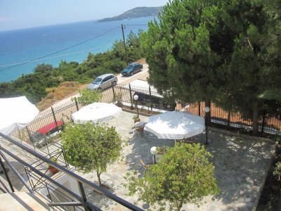 Travlos Studios - Снимка 8