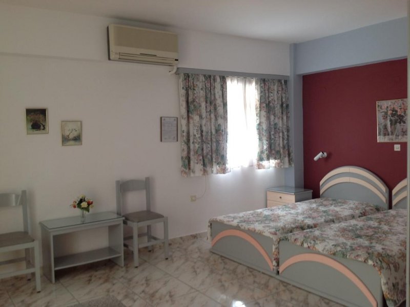 Travlos Studios - Снимка 10