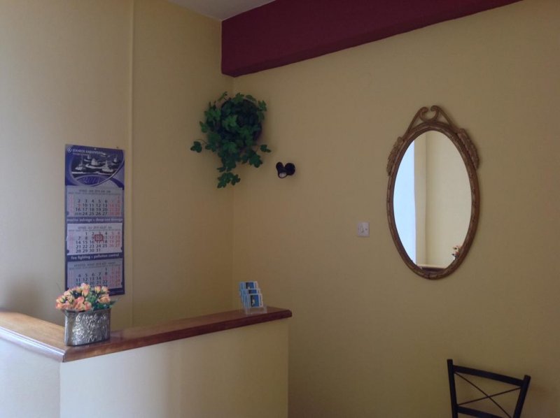 Travlos Studios - Снимка 2