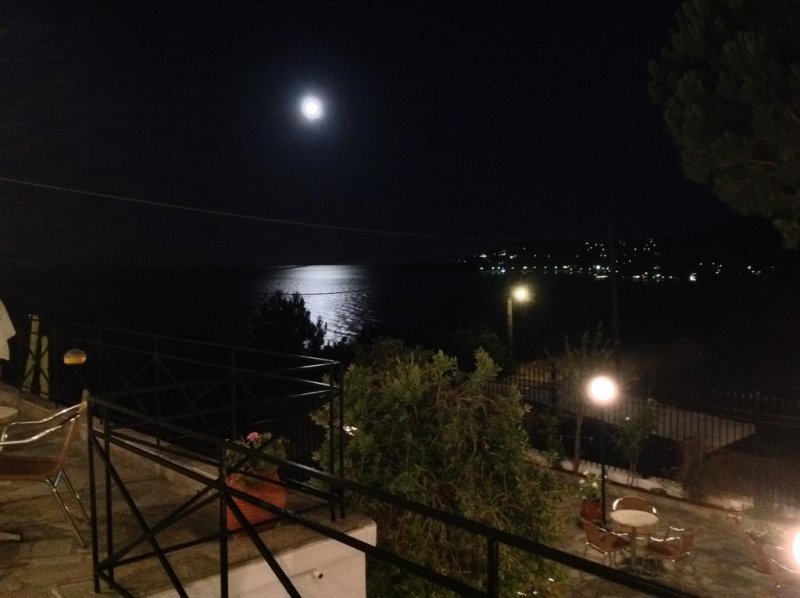 Travlos Studios - Снимка 7