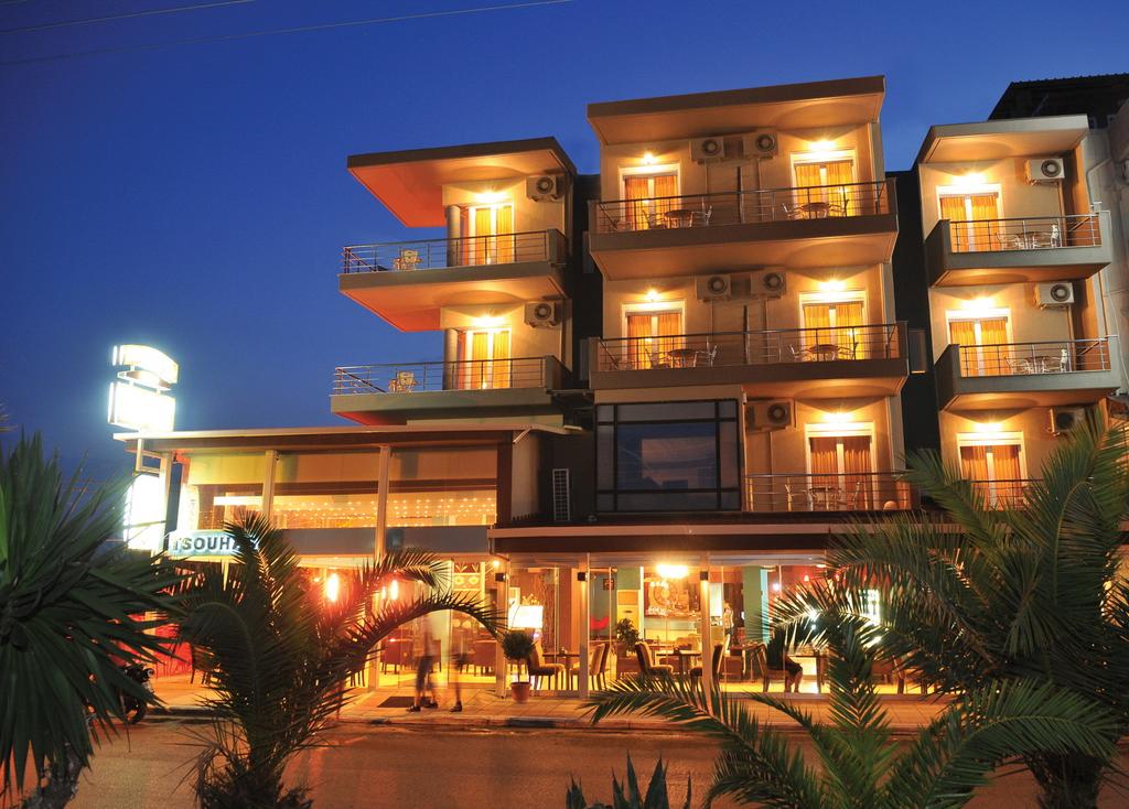 През Септември: 3 нощувки със закуски и вечери в хотел Porto Del Sol 3*, Олимпийска Ривиера, Гърция! - Снимка 