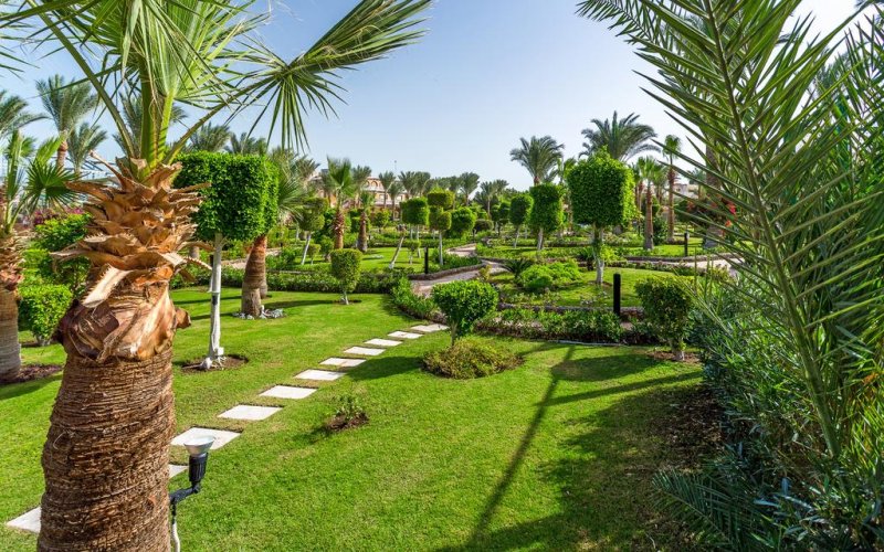 Hawaii Riviera Aqua Park Resort - Снимка 11