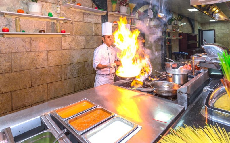 Hawaii Riviera Aqua Park Resort - Снимка 8