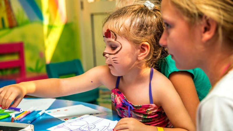 Hawaii Riviera Aqua Park Resort - Снимка 3