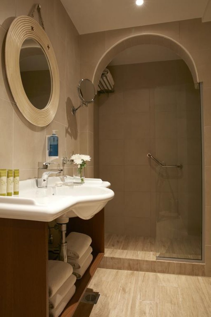 Simantro Beach - Снимка 2