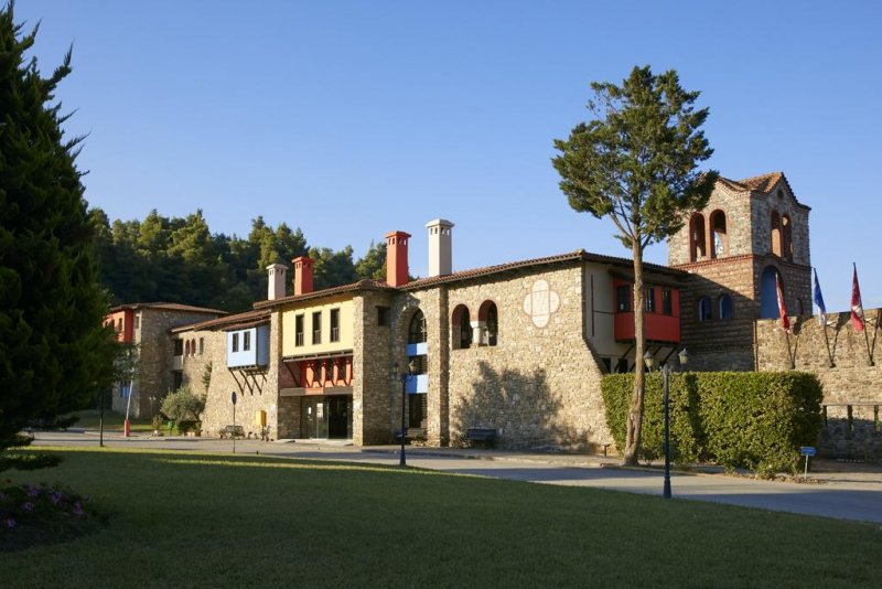 Simantro Beach - Снимка 4