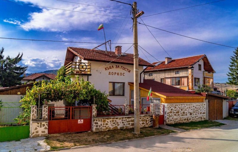 Къща за гости Доркос - Снимка 0