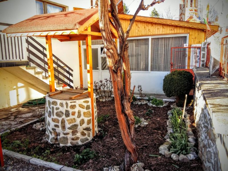 Къща за гости Доркос - Снимка 8