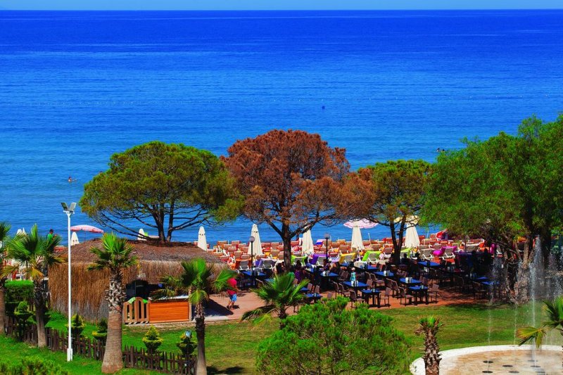 Batihan Beach Resort & Spa - Снимка 1