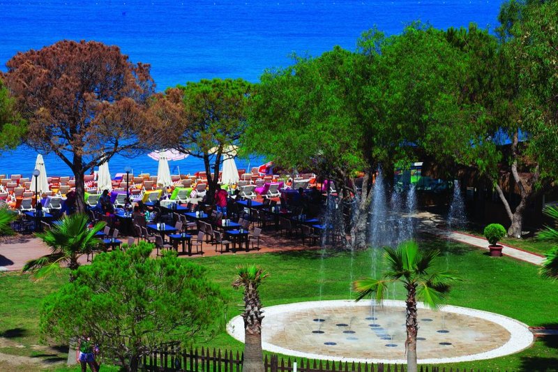 Batihan Beach Resort & Spa - Снимка 4