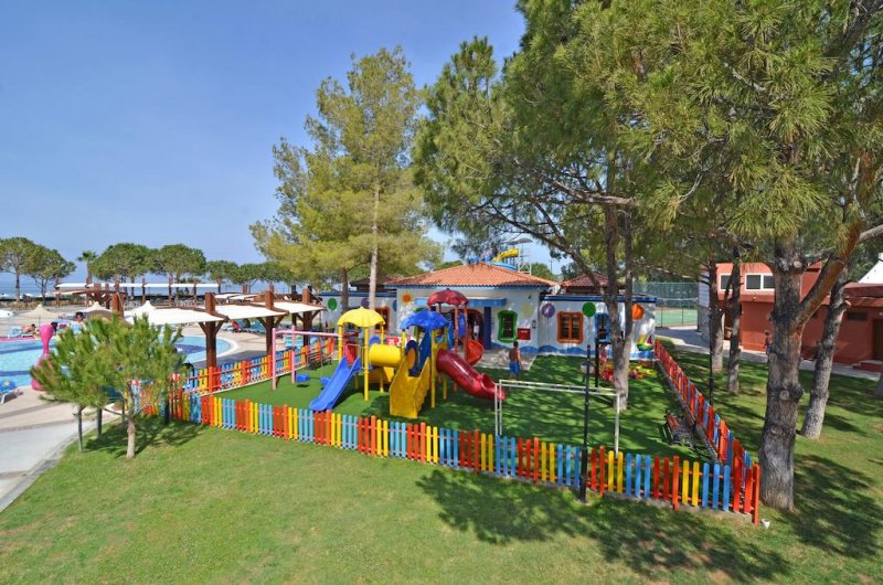 Kustur Club Holiday Village   - Снимка 4