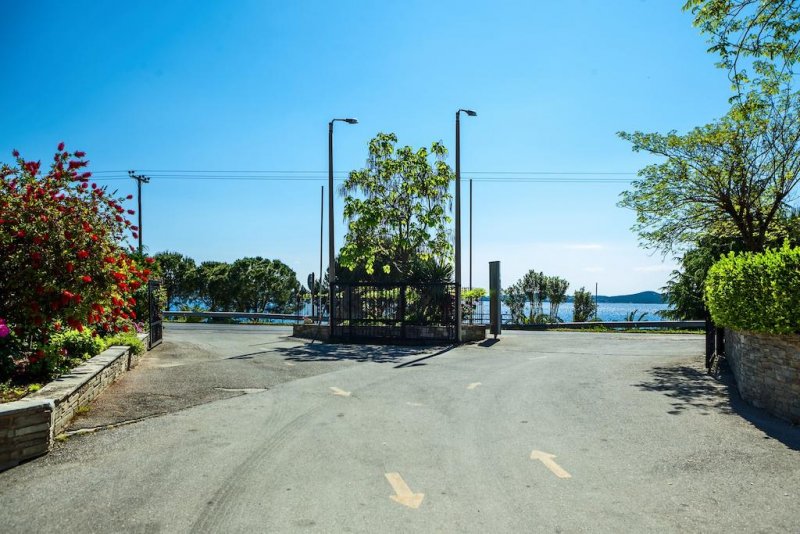 Hotel Theoxenia - Снимка 2