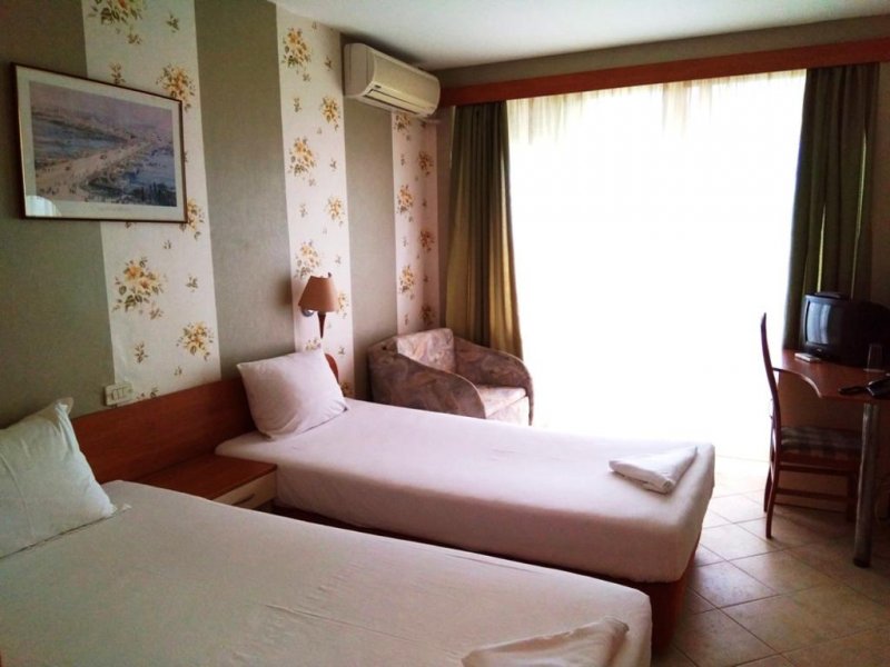 Тинтява Парк Хотел - Снимка 9