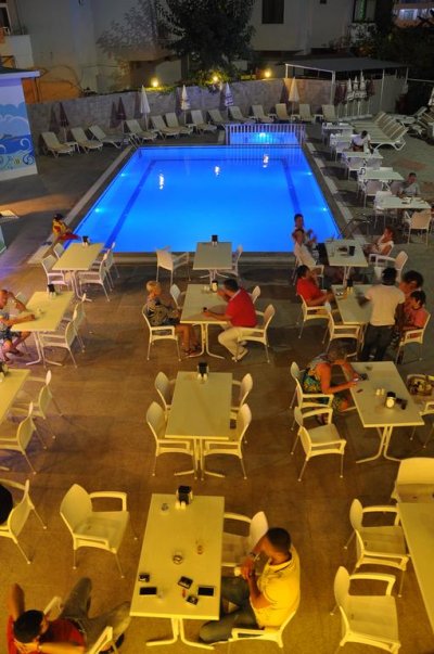 Acar Hotel - Снимка 3