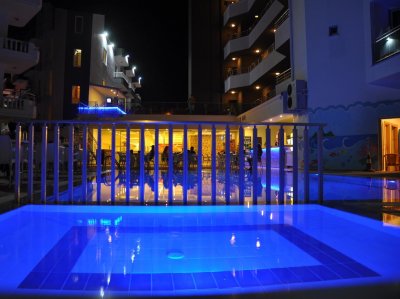 Acar Hotel - Снимка 6