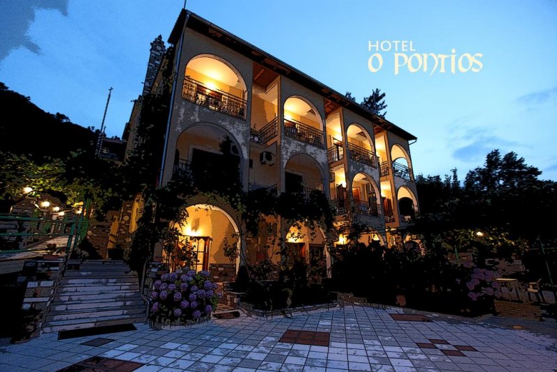 Castle Pontos Hotel  - Снимка 2