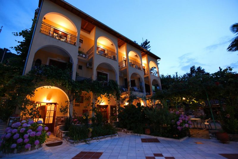 Castle Pontos Hotel  - Снимка 0