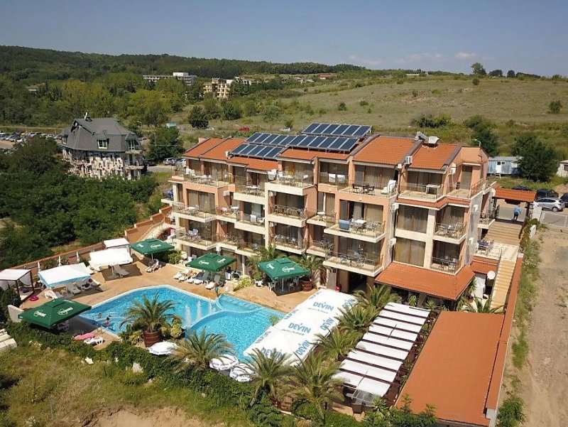 Хотел Голдън Плейс - Снимка 0